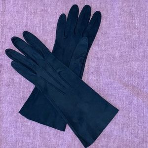 1940s PERRIN Navy Suede Gloves